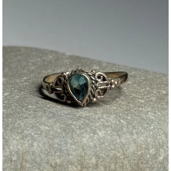 925 STERLING SILVER AQUAMARINE RING SIZE 6.5